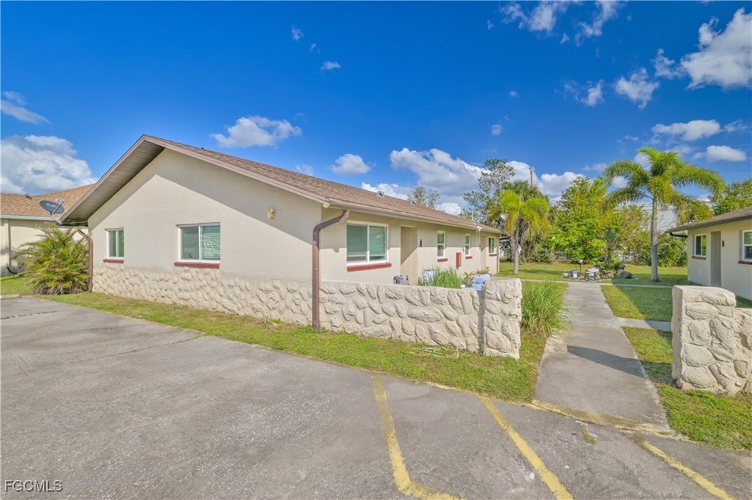 3215 Skyline Boulevard – photo 1