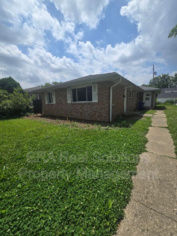 849 Byron Ave – photo 5