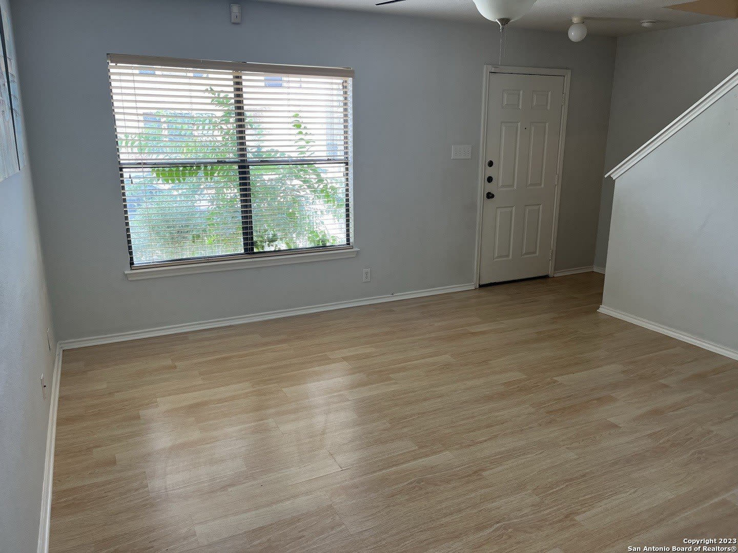 15 McLennan Oak – photo 3