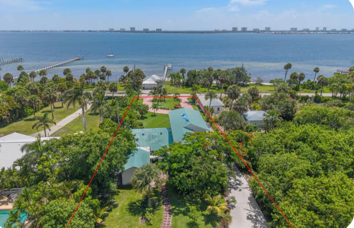 12417 S Indian River Drive – photo 1