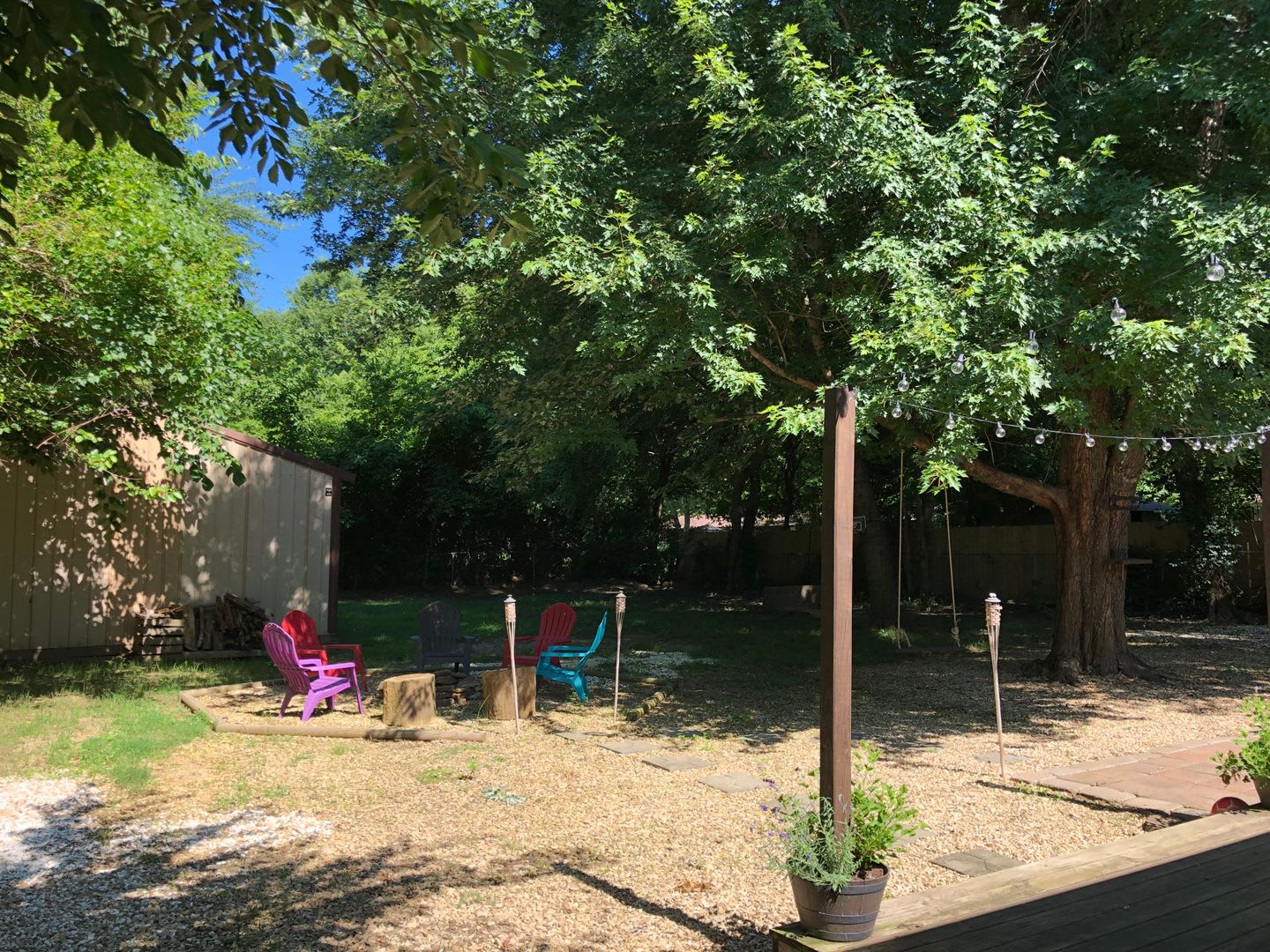 3 bed 2 bath home, fenced back yard. Large SHOP – photo 4