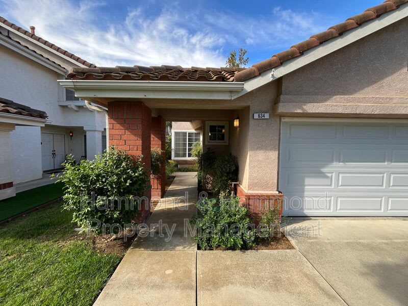 634 Twin Peaks Ave – photo 3