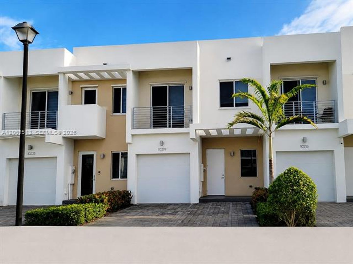 10219 NW 72nd Ter th 10219, Doral, FL 33178 – photo 2
