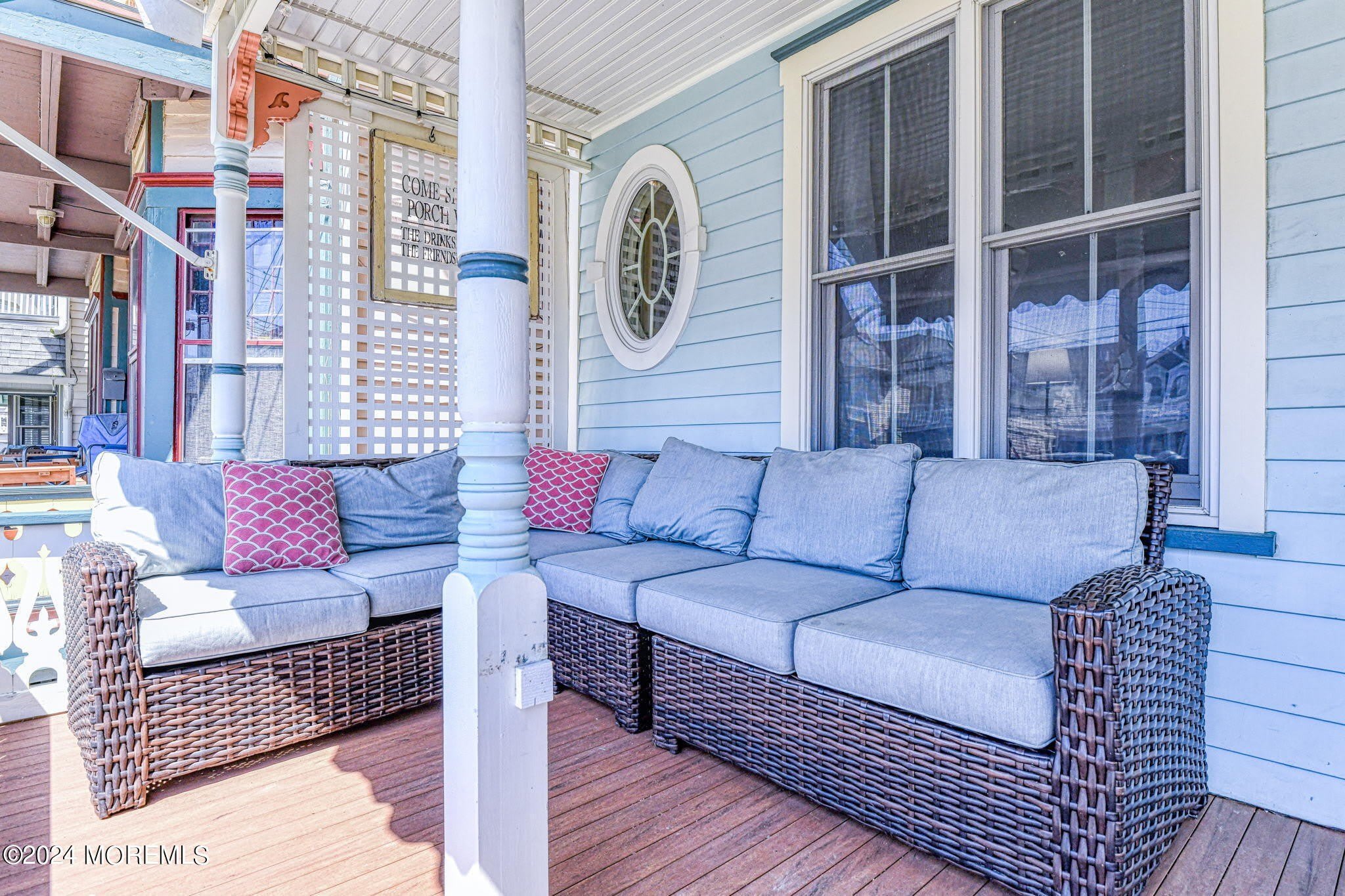 5 1 2 Embury Avenue – photo 4
