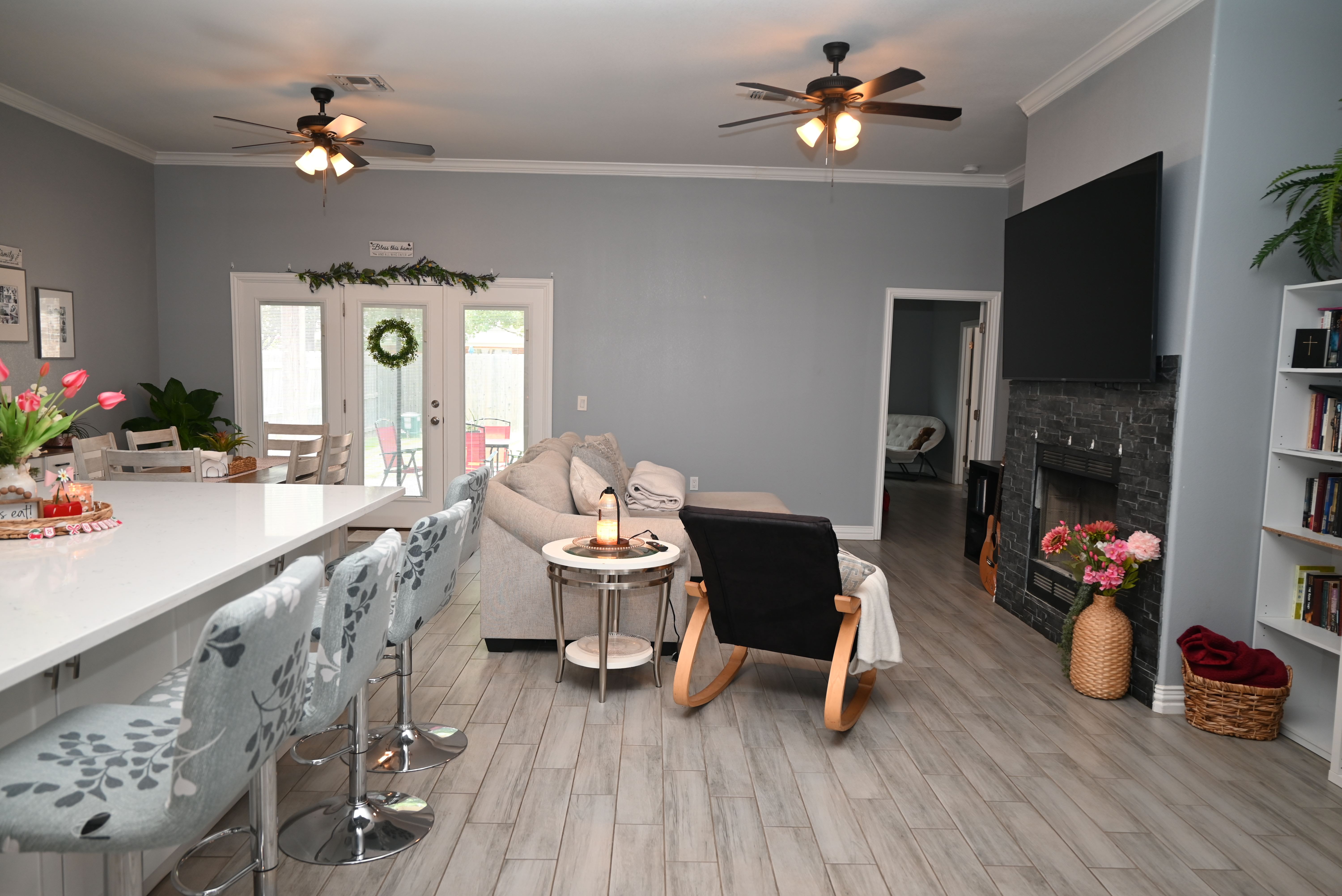 320 Mariners Wy – photo 4