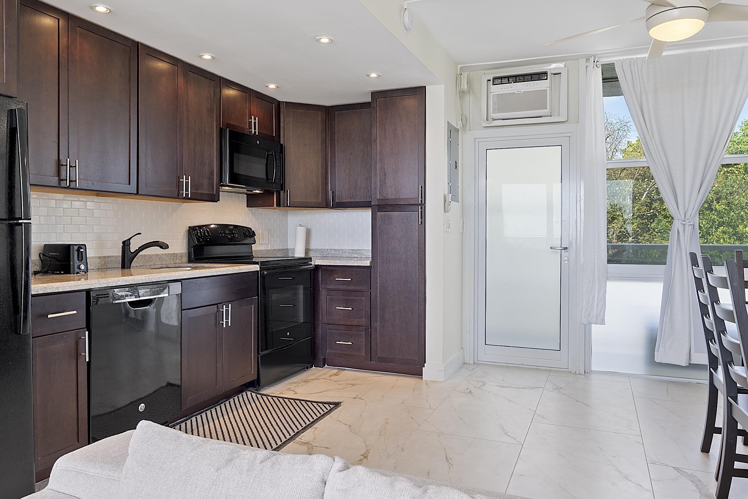 1200 N Fort Lauderdale Beach Boulevard – photo 2