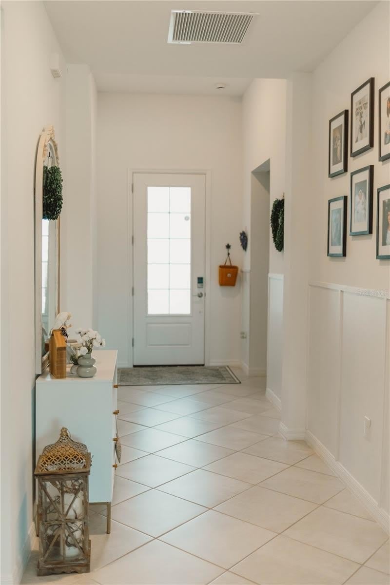 1873 E ISLES Road – photo 2