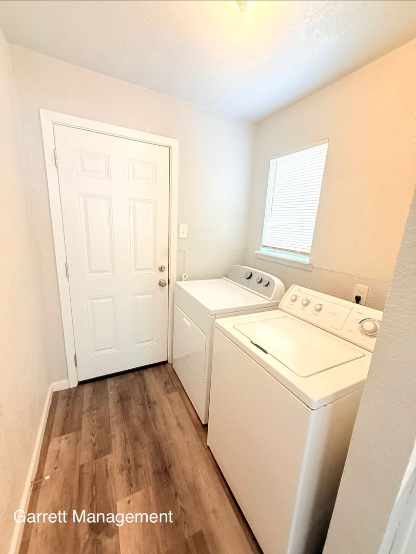 Charming Remodeled Home In Copperas Cove – photo 4