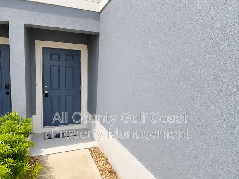 14273 Crimson Ave – photo 2