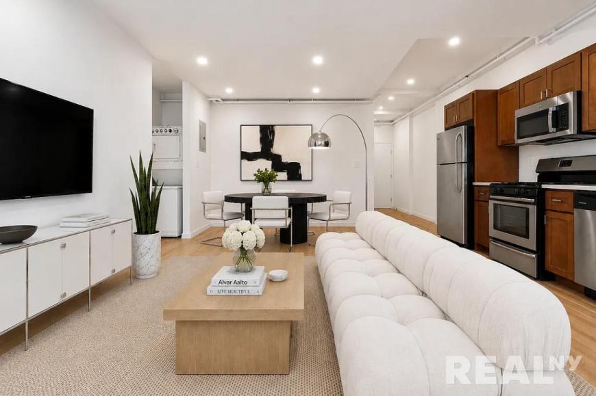 97 Grand Avenue – photo 2