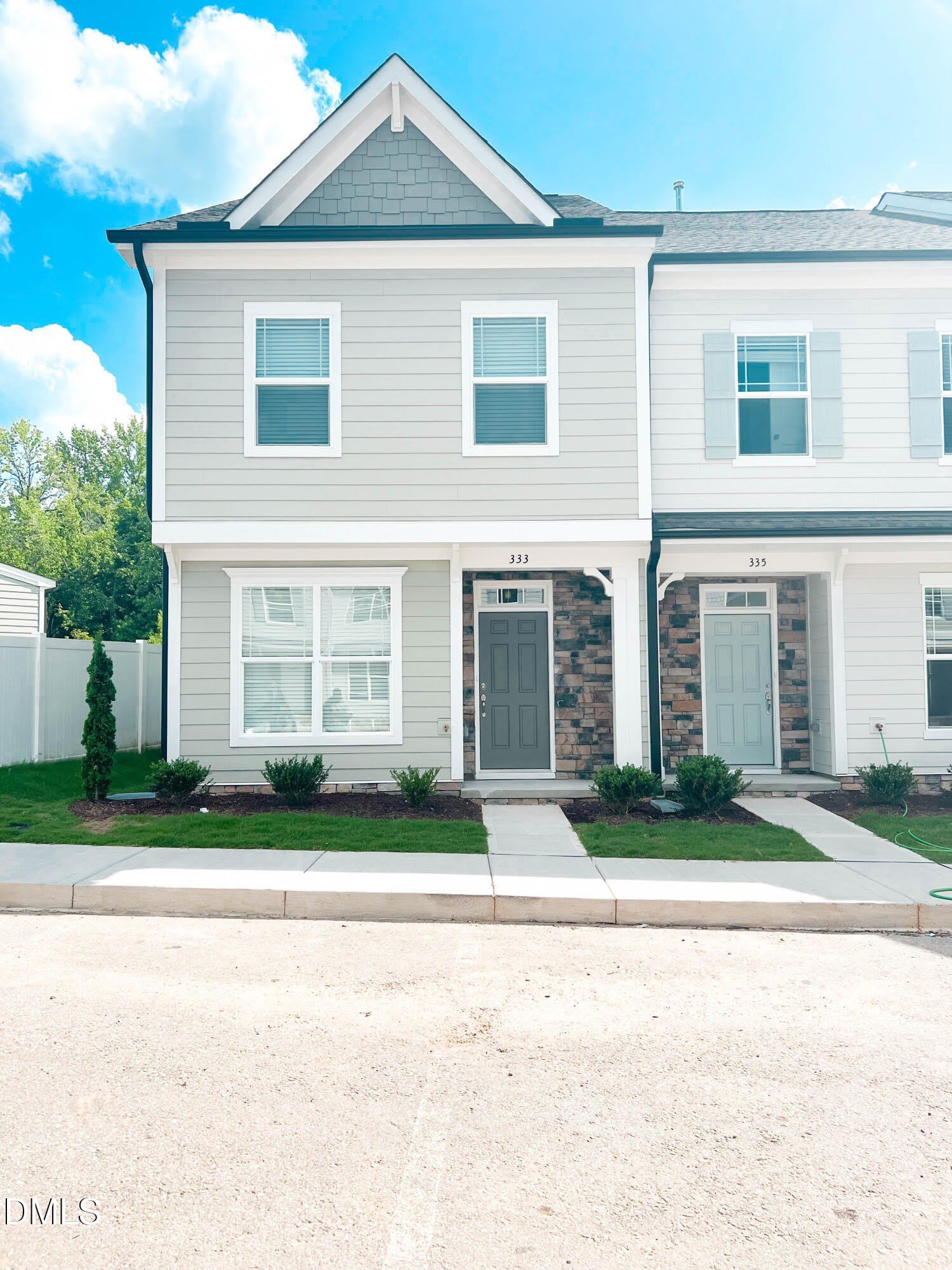 333 Old Grove Lane – photo 2