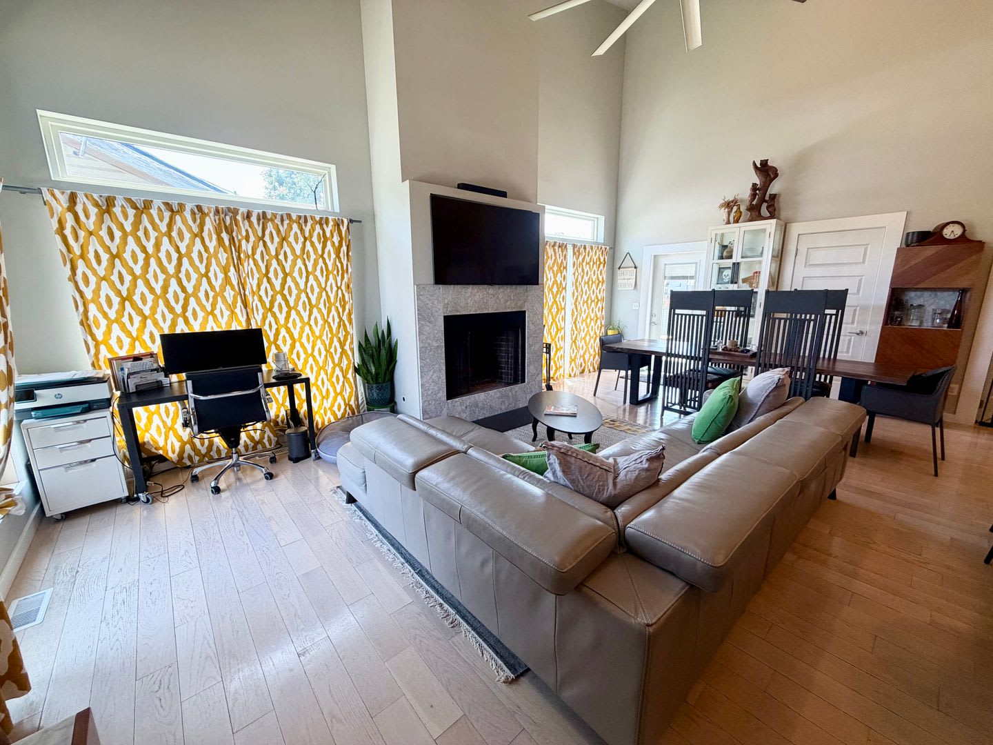 Contemporary 2 bedroom, 2.5 bath home in the heart of Route 66. – photo 5