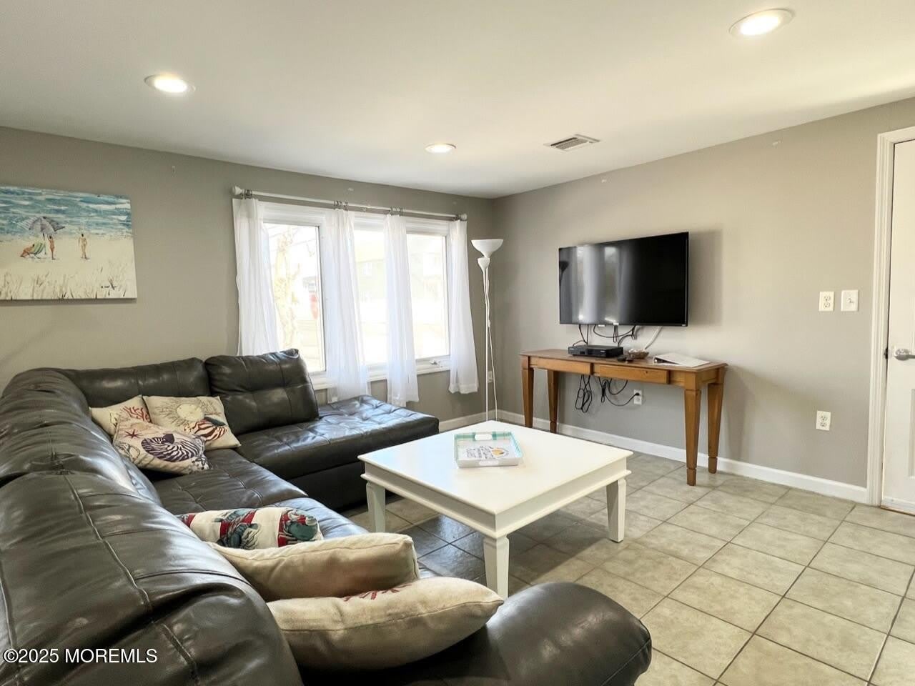 112 Kerr Avenue – photo 2