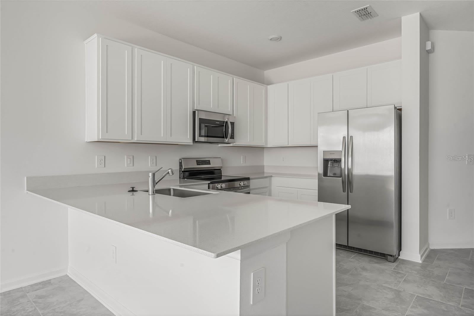 3286 LAURENT Loop – photo 2