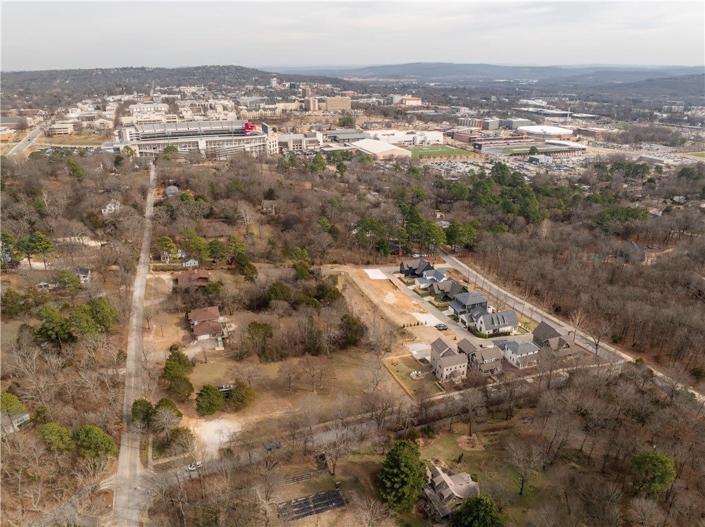 328 N Cross Avenue – photo 3