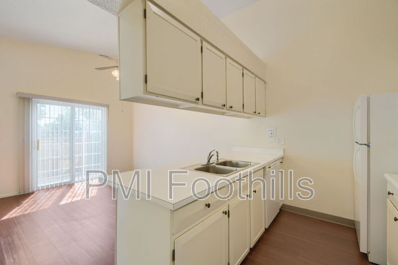 8738 Chase Drive – photo 5