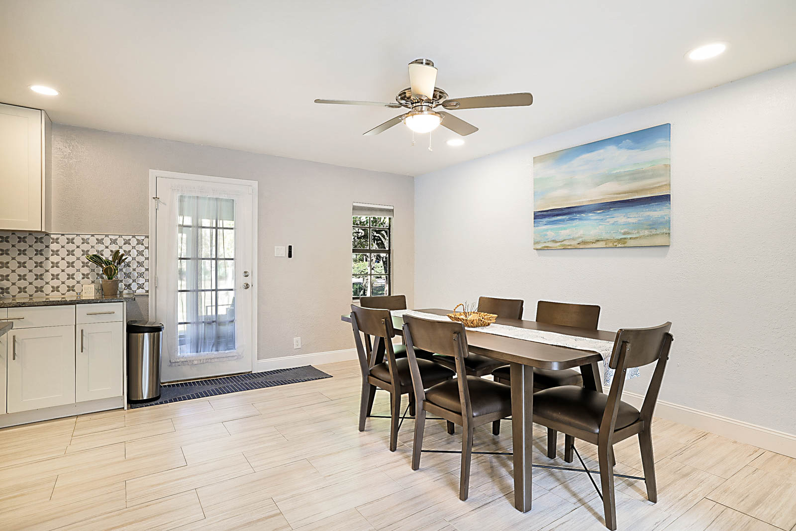 11545 Sunset Blvd – photo 4