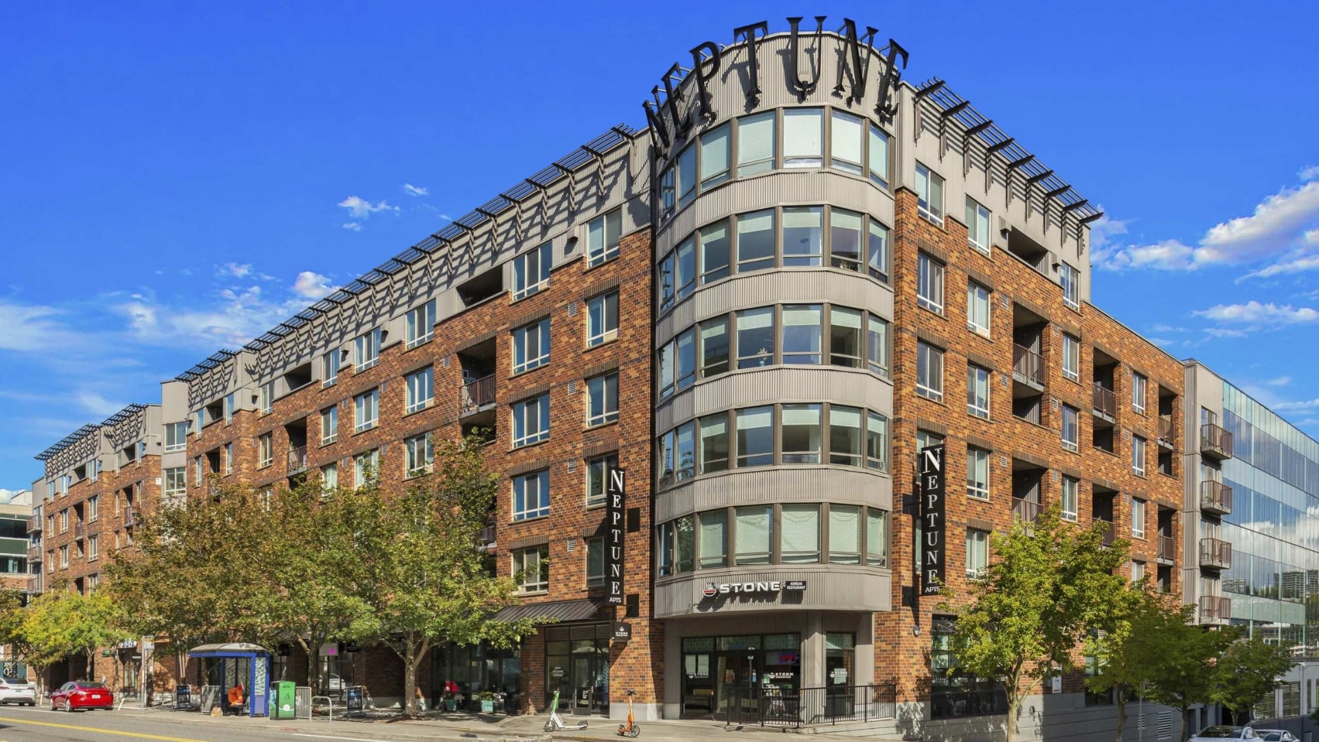 Neptune SLU Apartments Seattle – photo 1