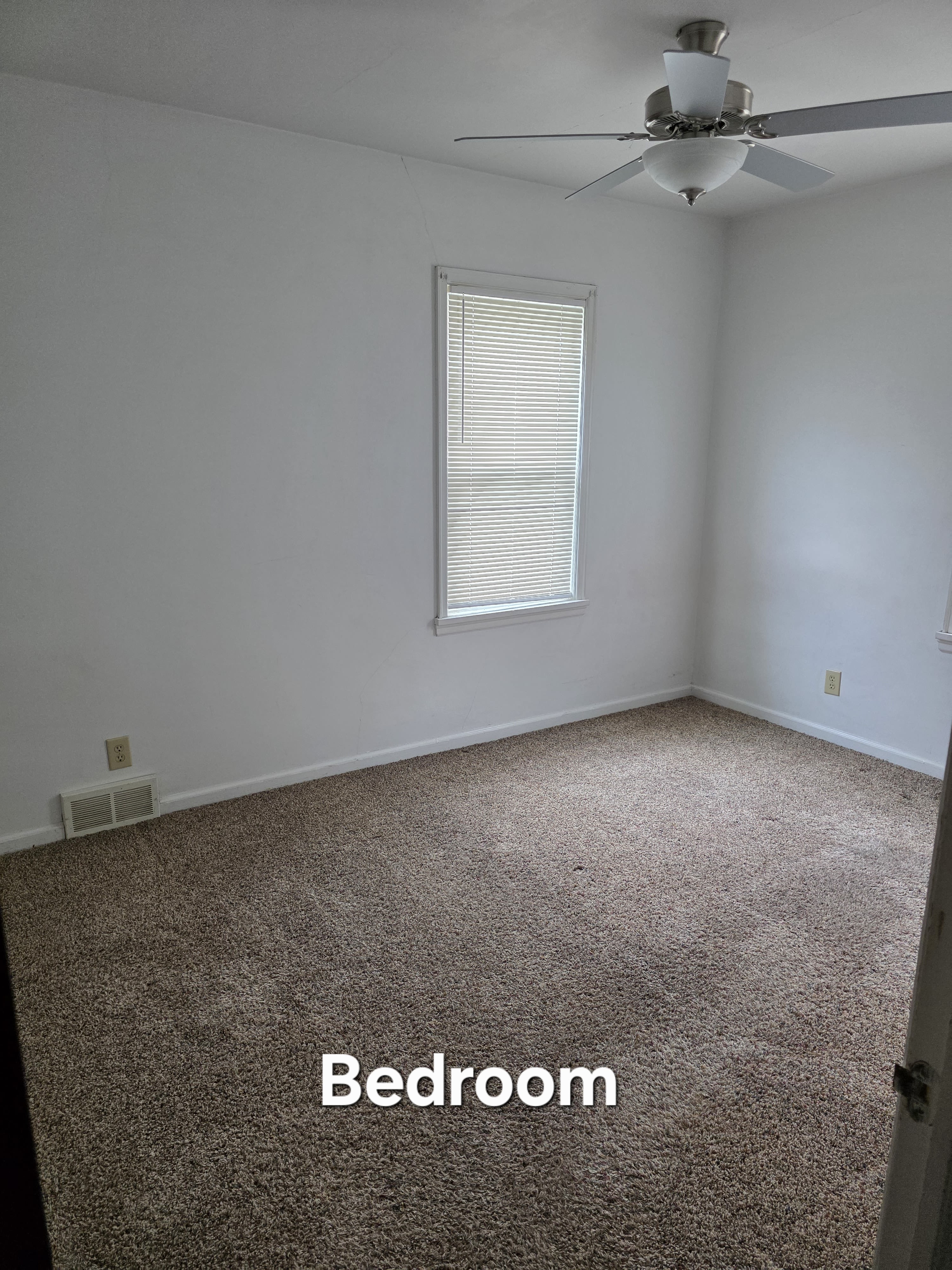 1104 W 8th St – photo 4