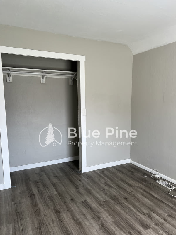 1136 South 2nd Avenue – photo 3