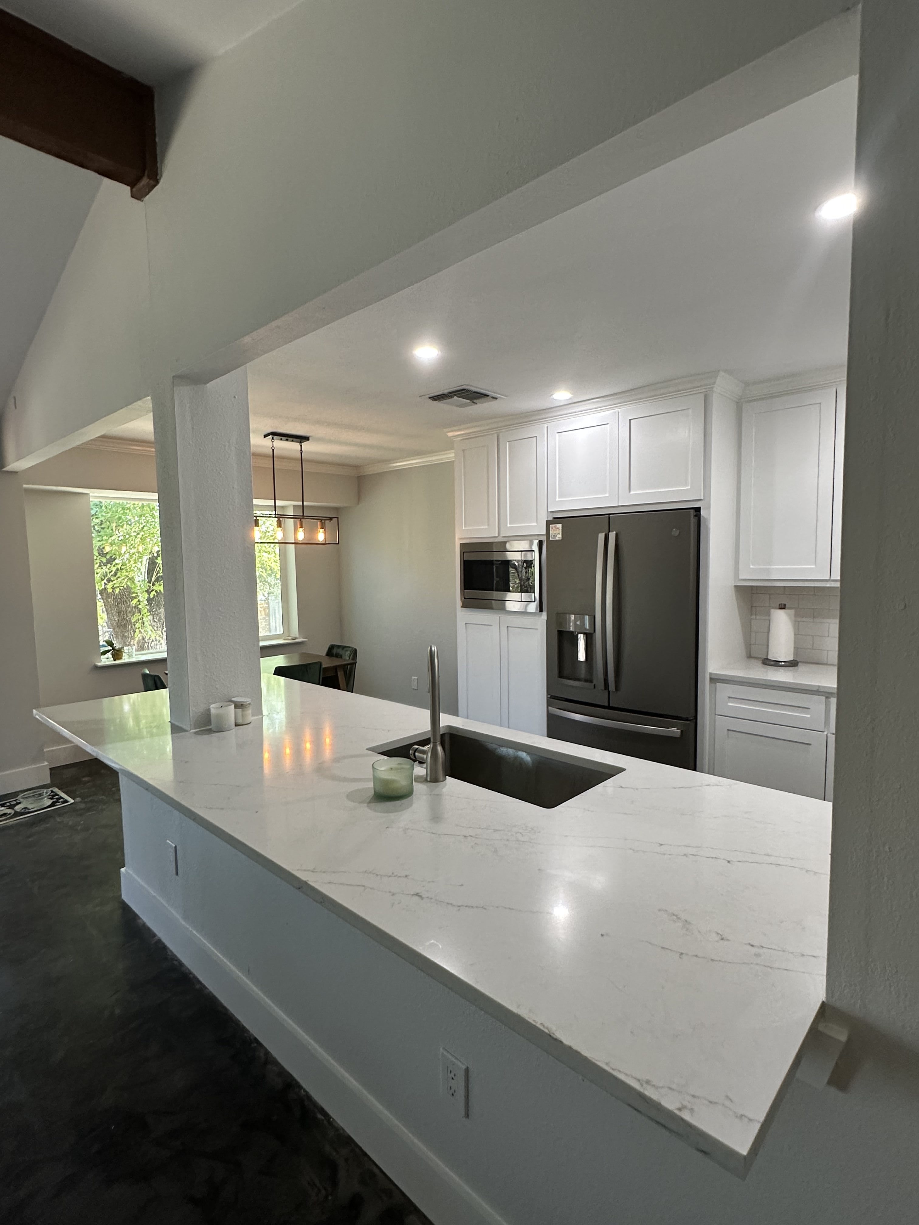 6805 Silvermine Drive – photo 3