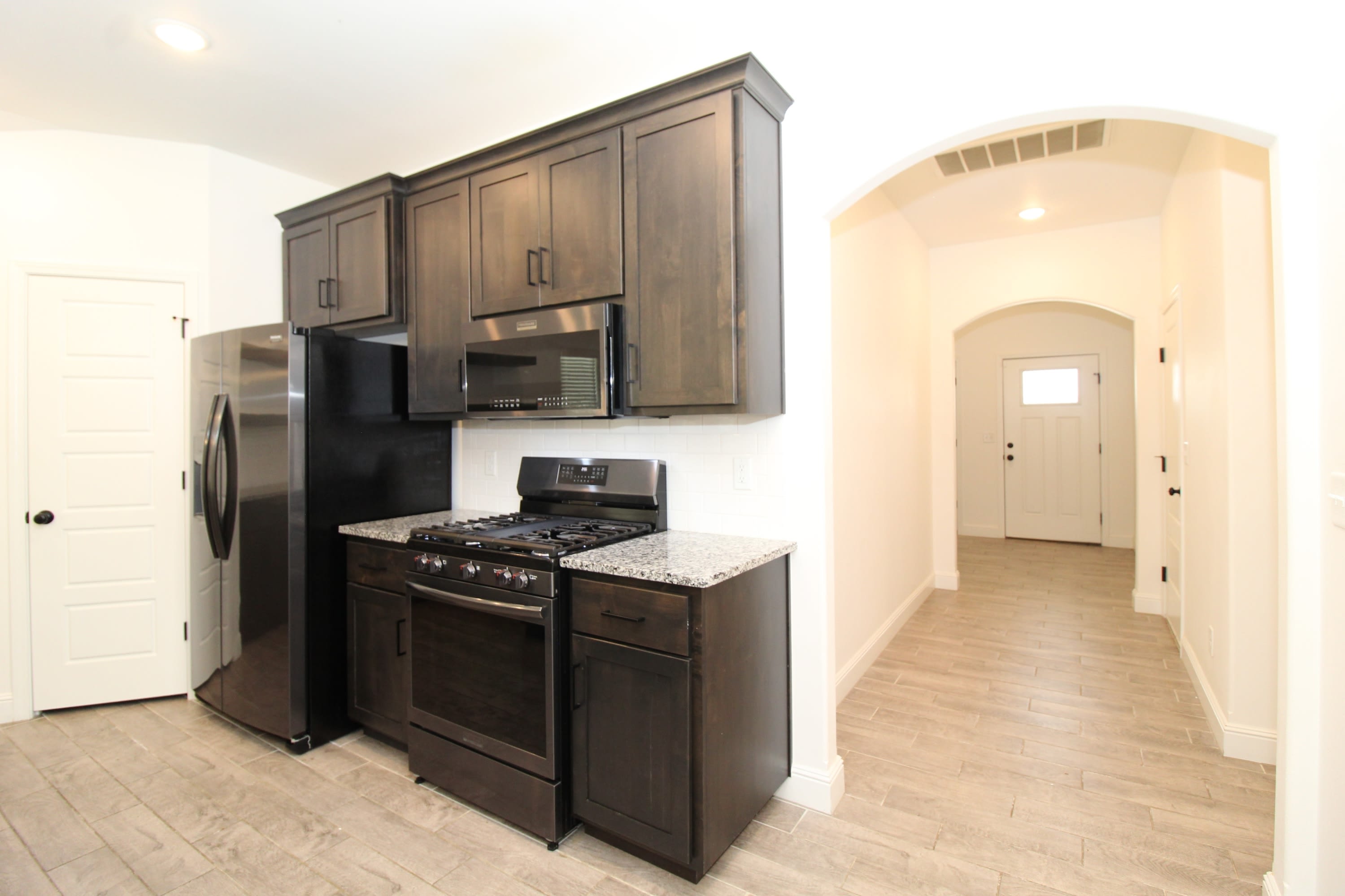 1450 Ari Avenue – photo 5