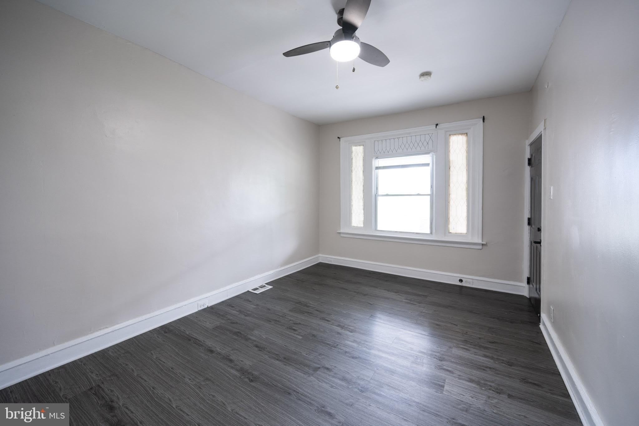 5847 WILLOWS Avenue – photo 4