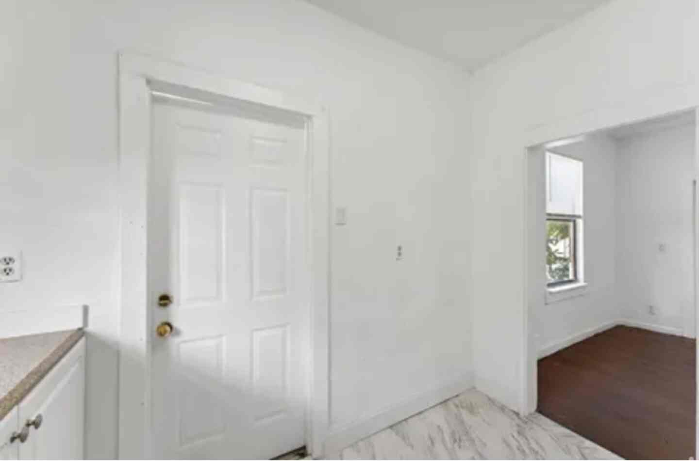3509 Pinewood Avenue – photo 2