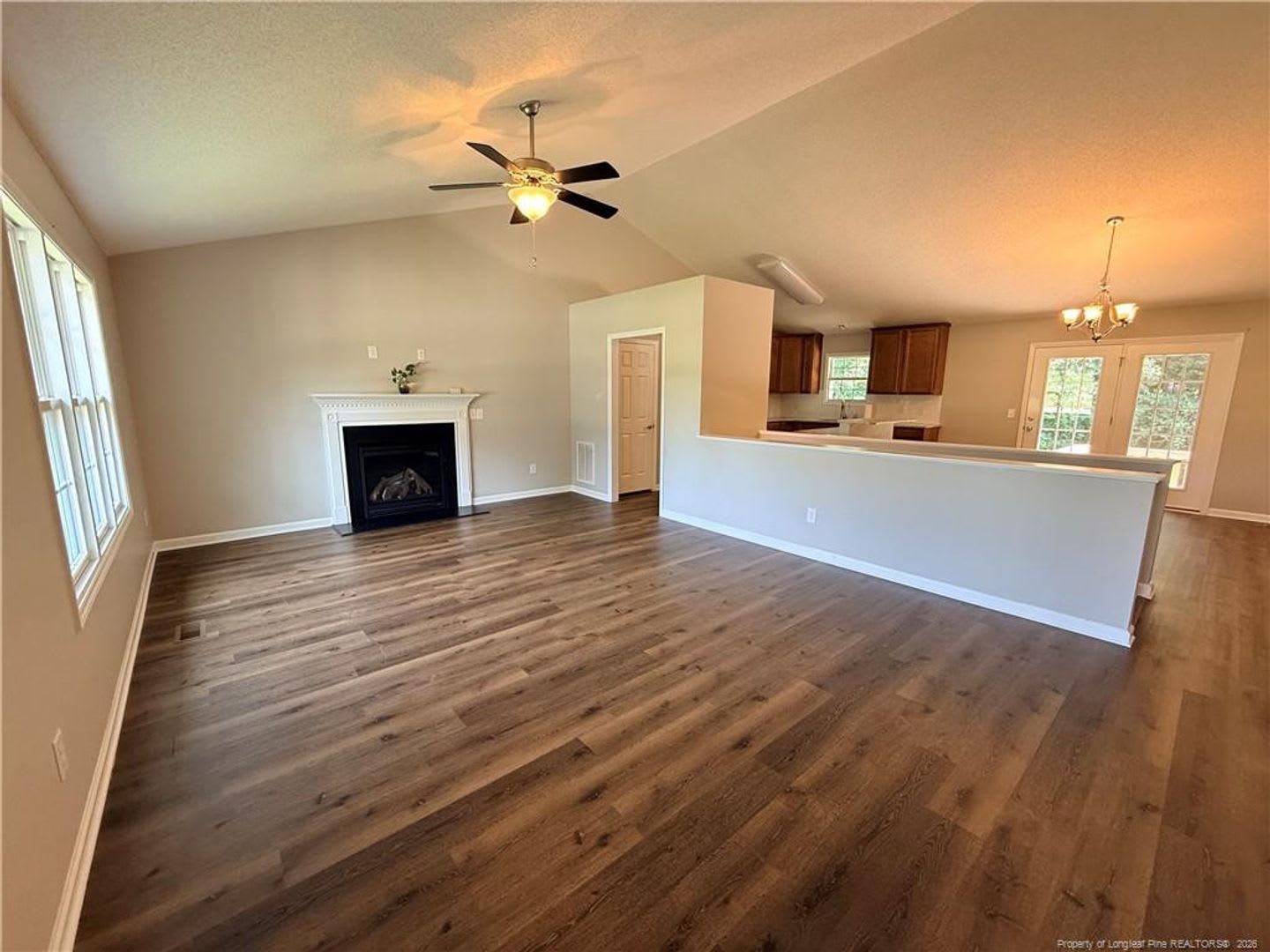 455 Crusaders Drive – photo 2