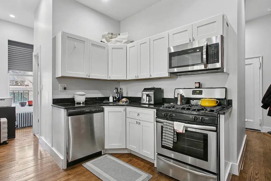 258 HALSEY Street – photo 4
