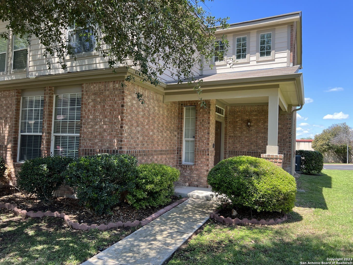 2515 GRAYSON WAY – photo 1