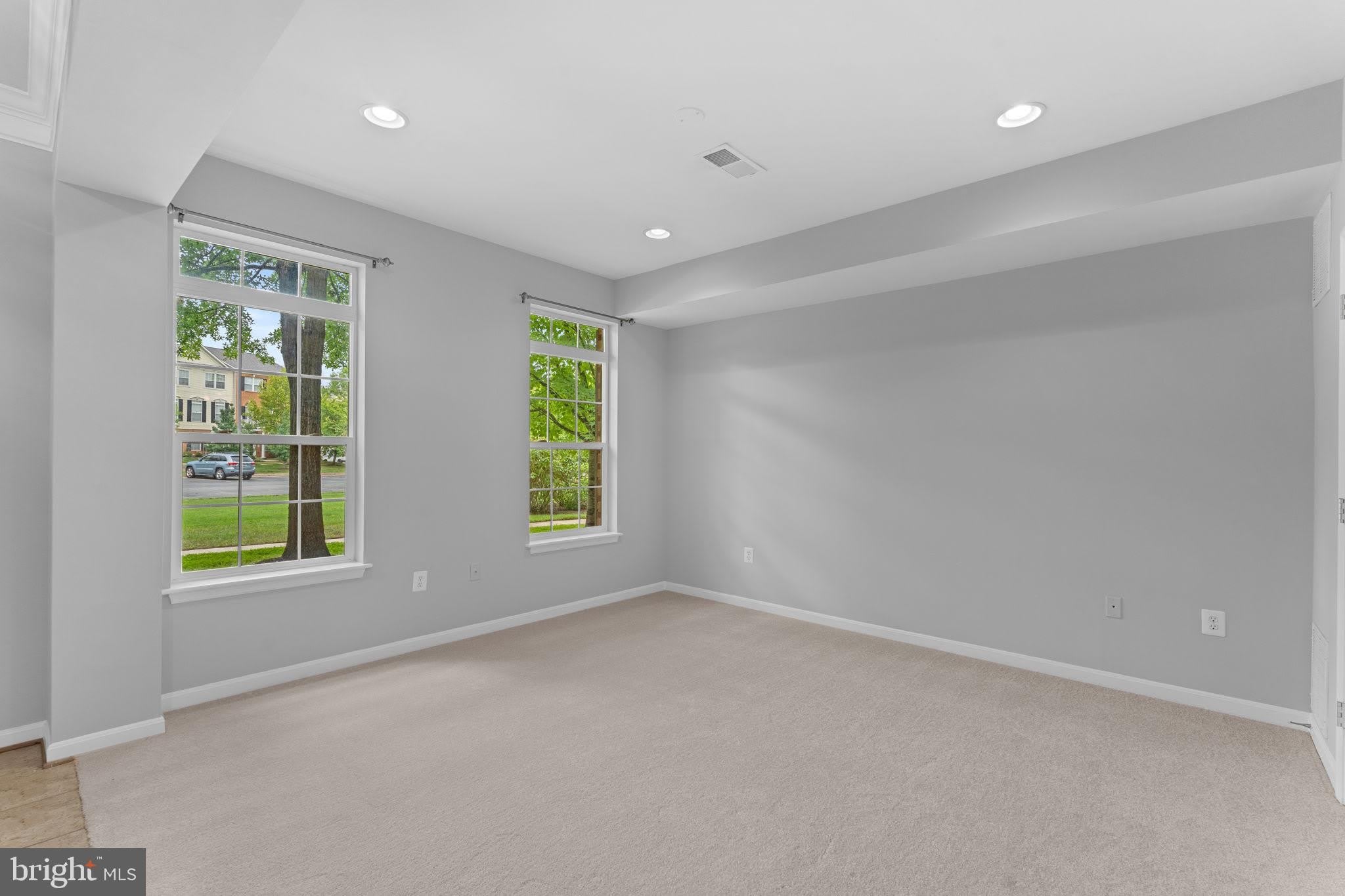44253 HURON Terrace – photo 5