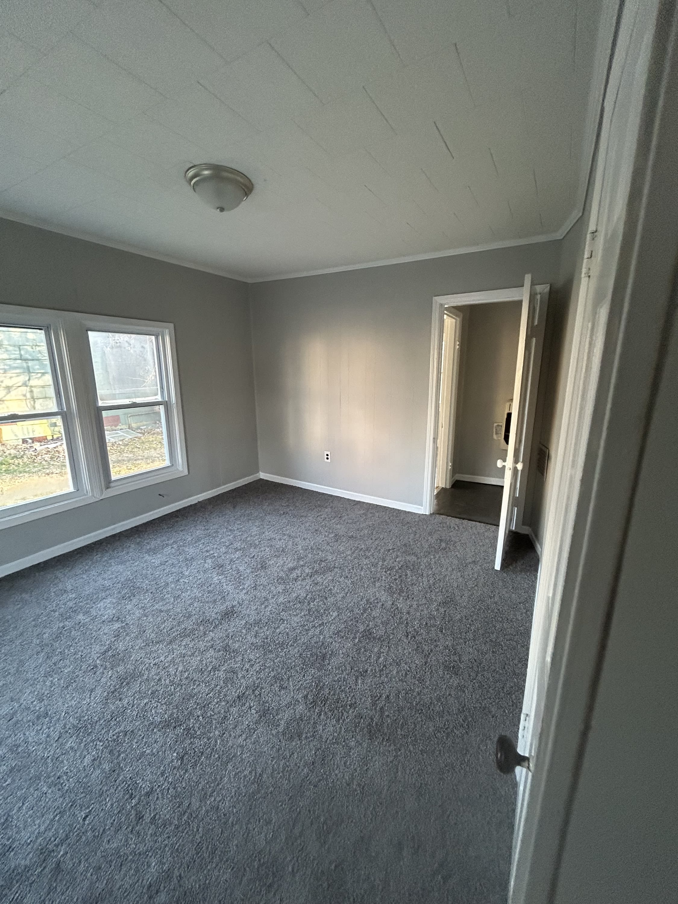 306 South Jessup Avenue – photo 4