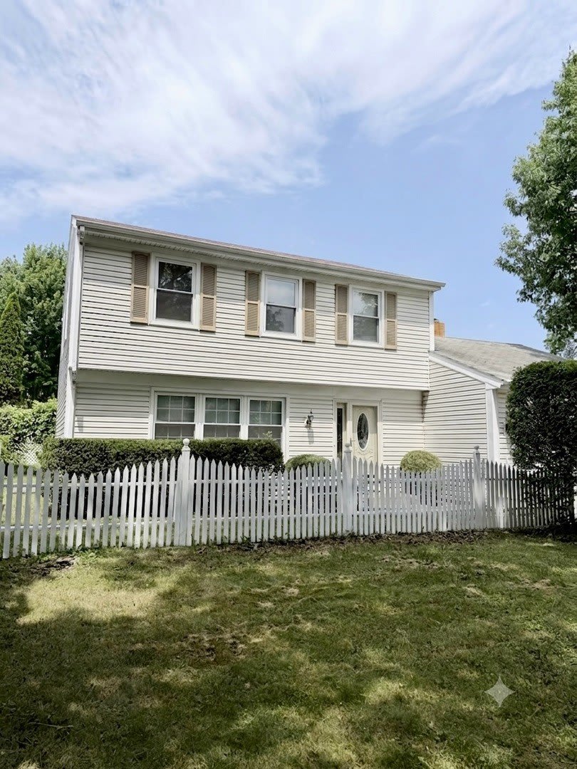 10 Mayflower Road – photo 2
