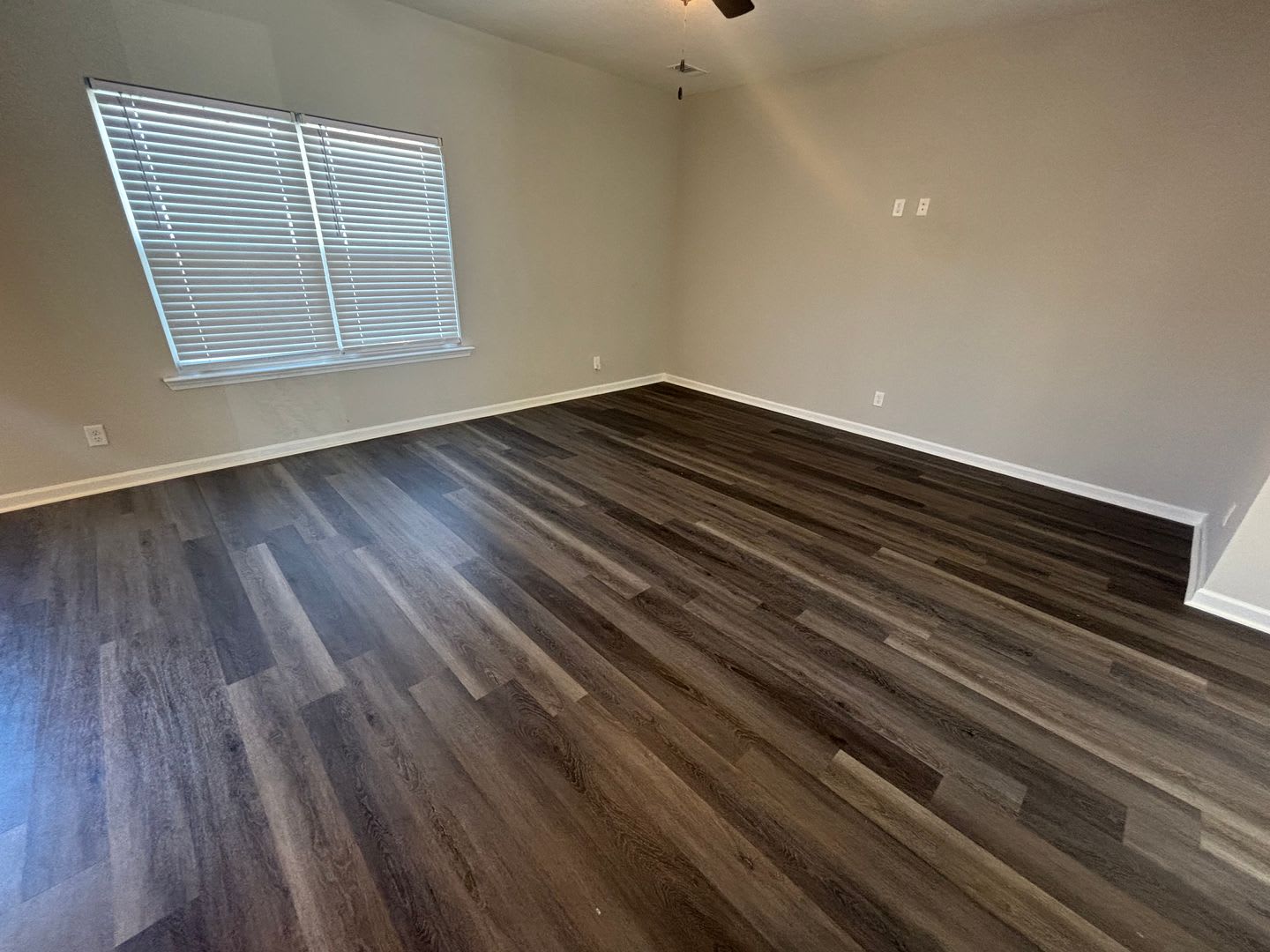 FOR RENT – photo 4