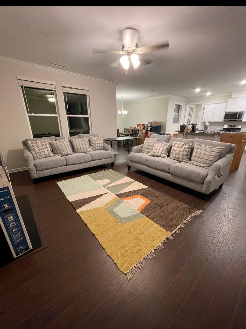 Room in 4 Bedroom at Moonbeam Dr – photo 3