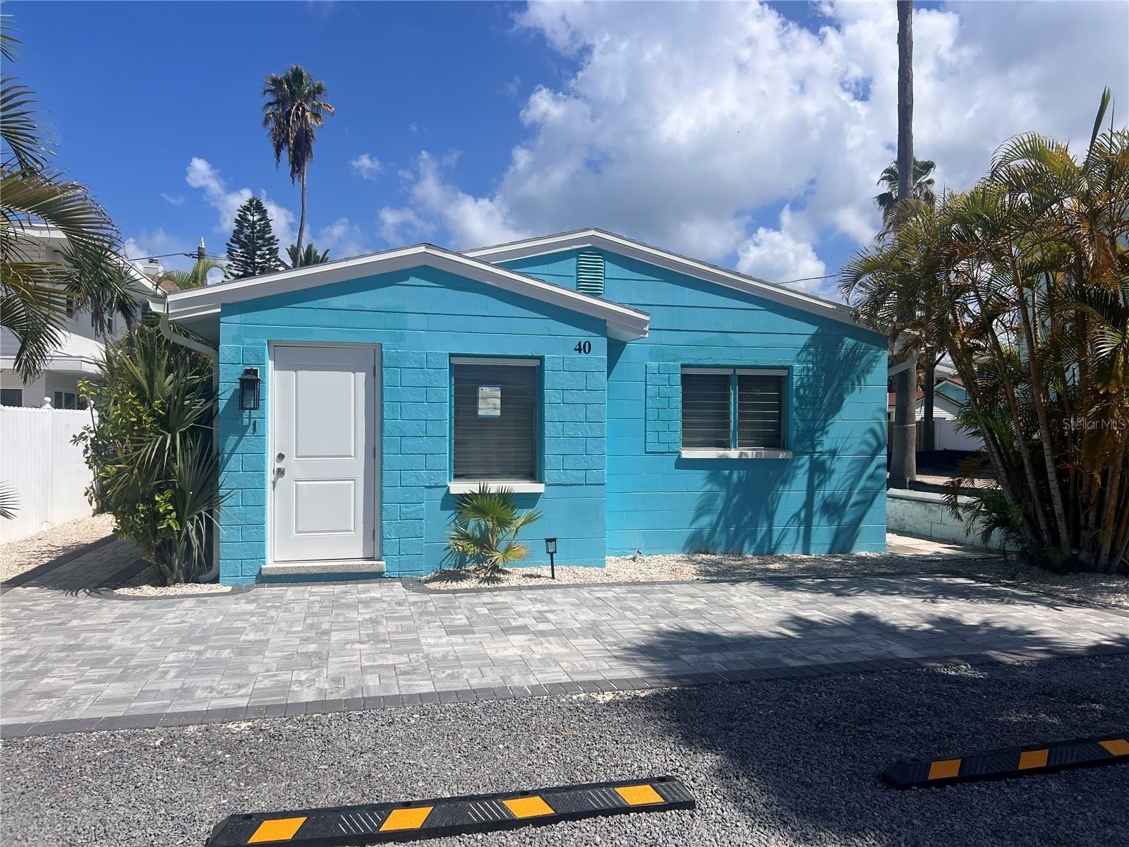 40 82ND Avenue S – photo 1
