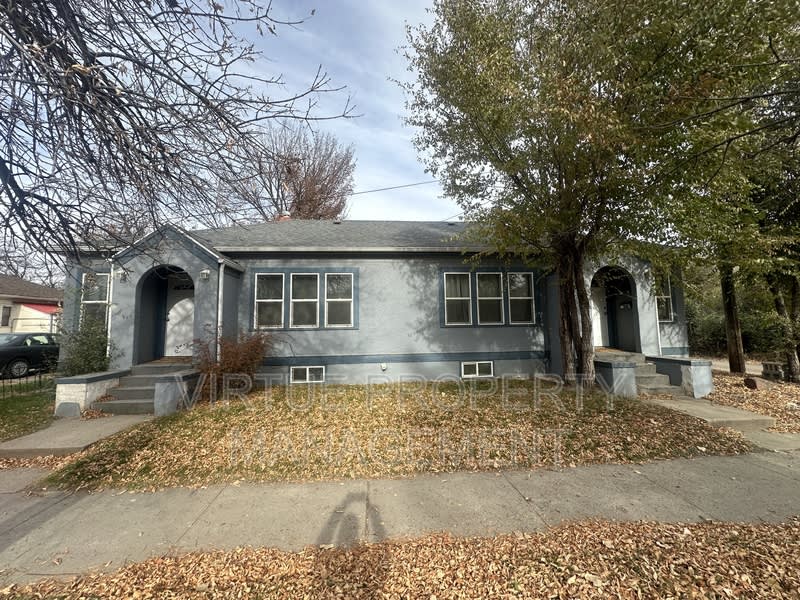 611 6th Street – photo 2