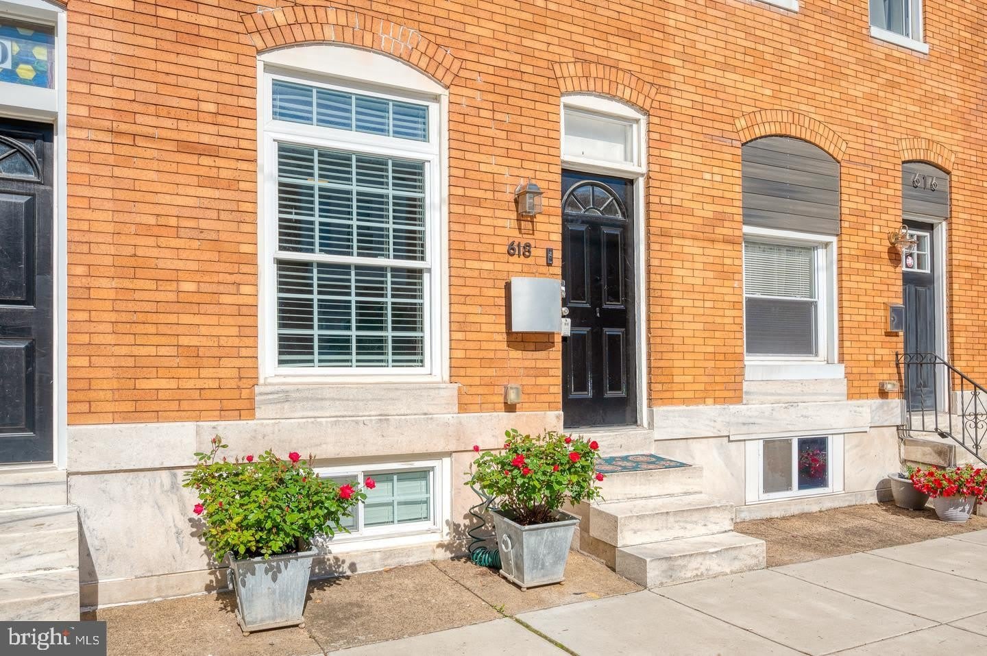 618 S NEWKIRK Street – photo 2
