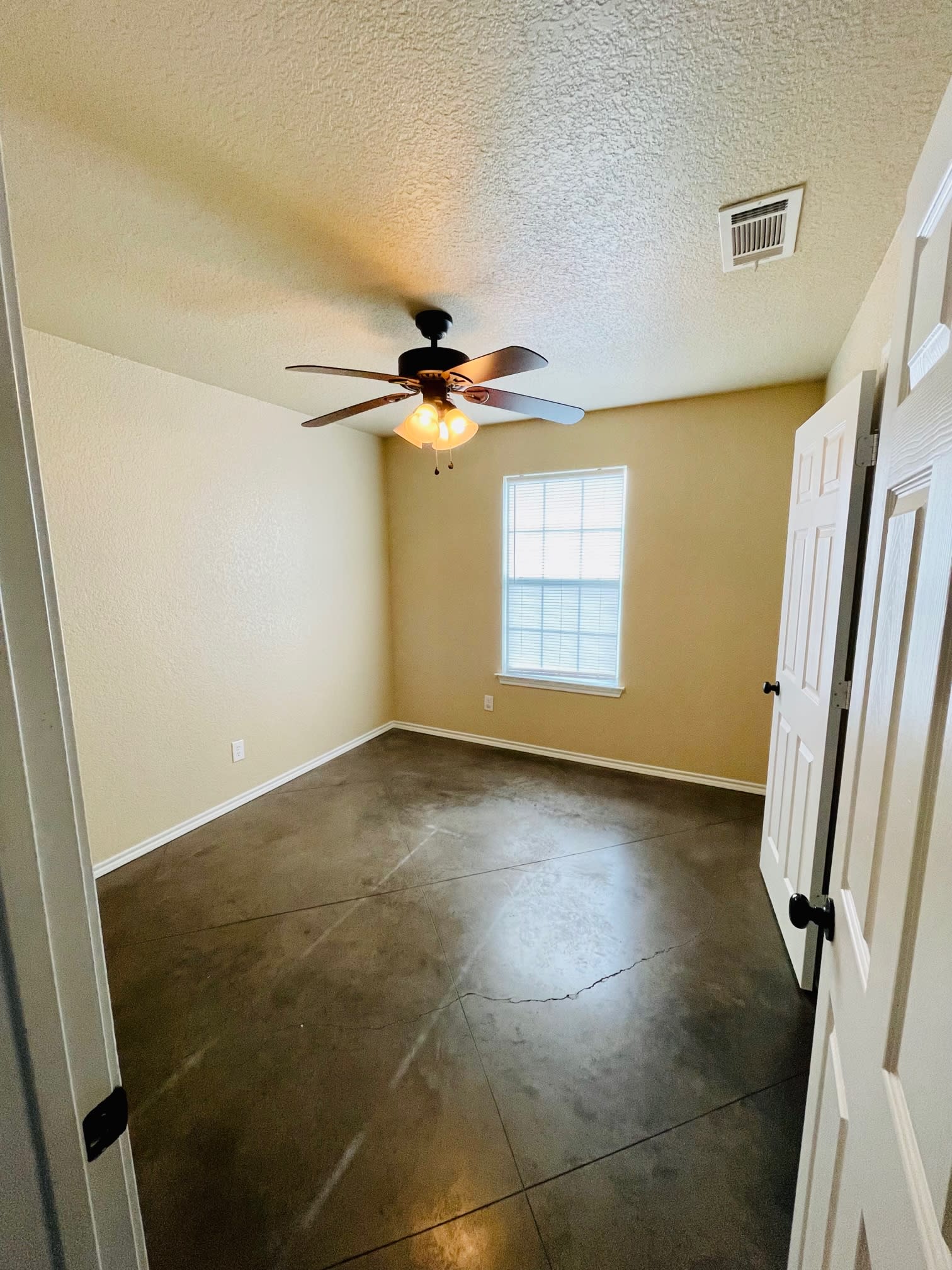 502-D Cleburne-Whitney Rd – photo 4