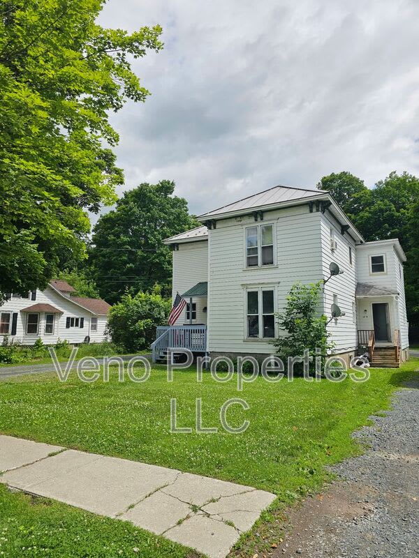 17 19 Avenue A – photo 1