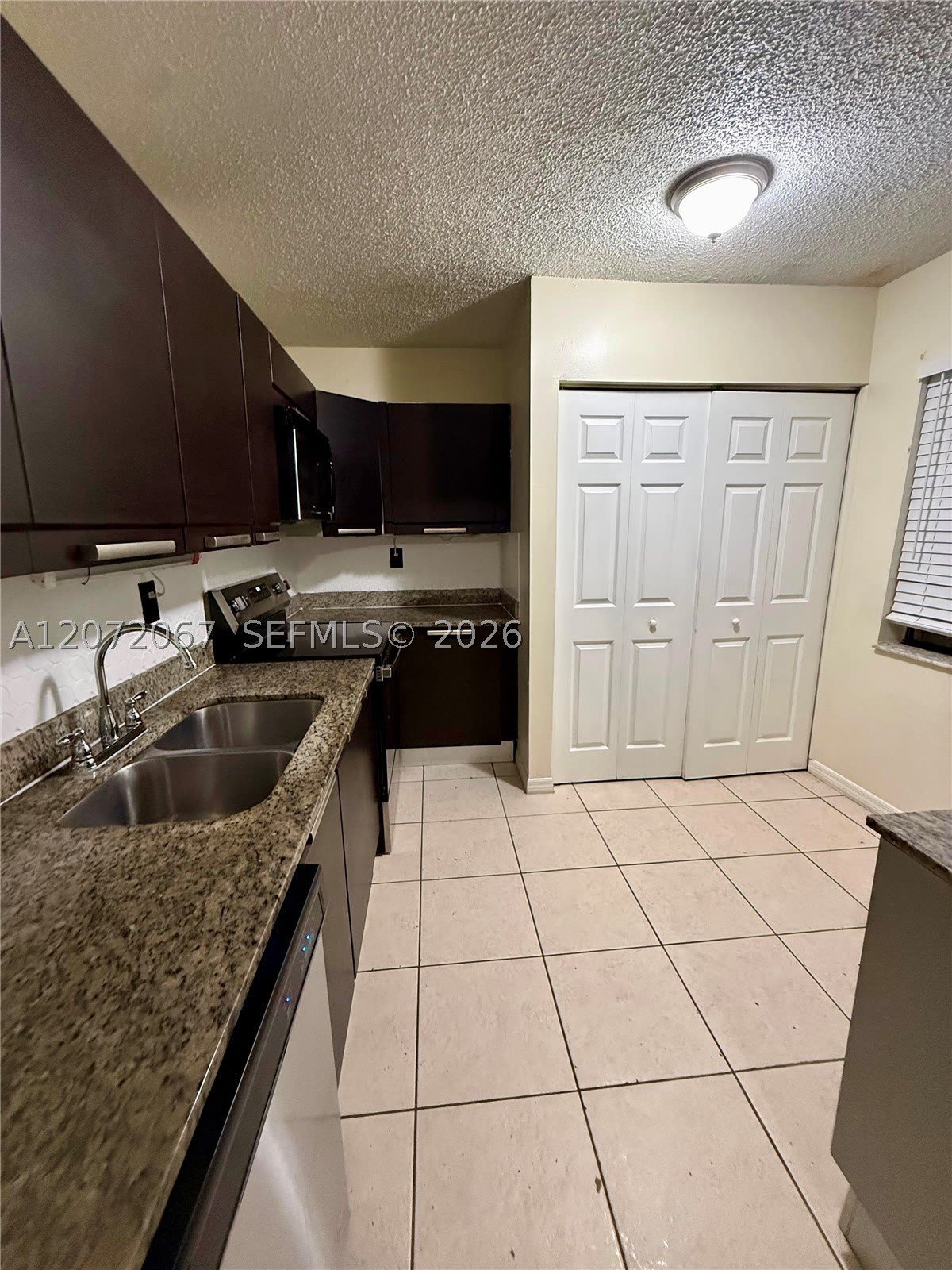 11225 Royal Palm Blvd – photo 4