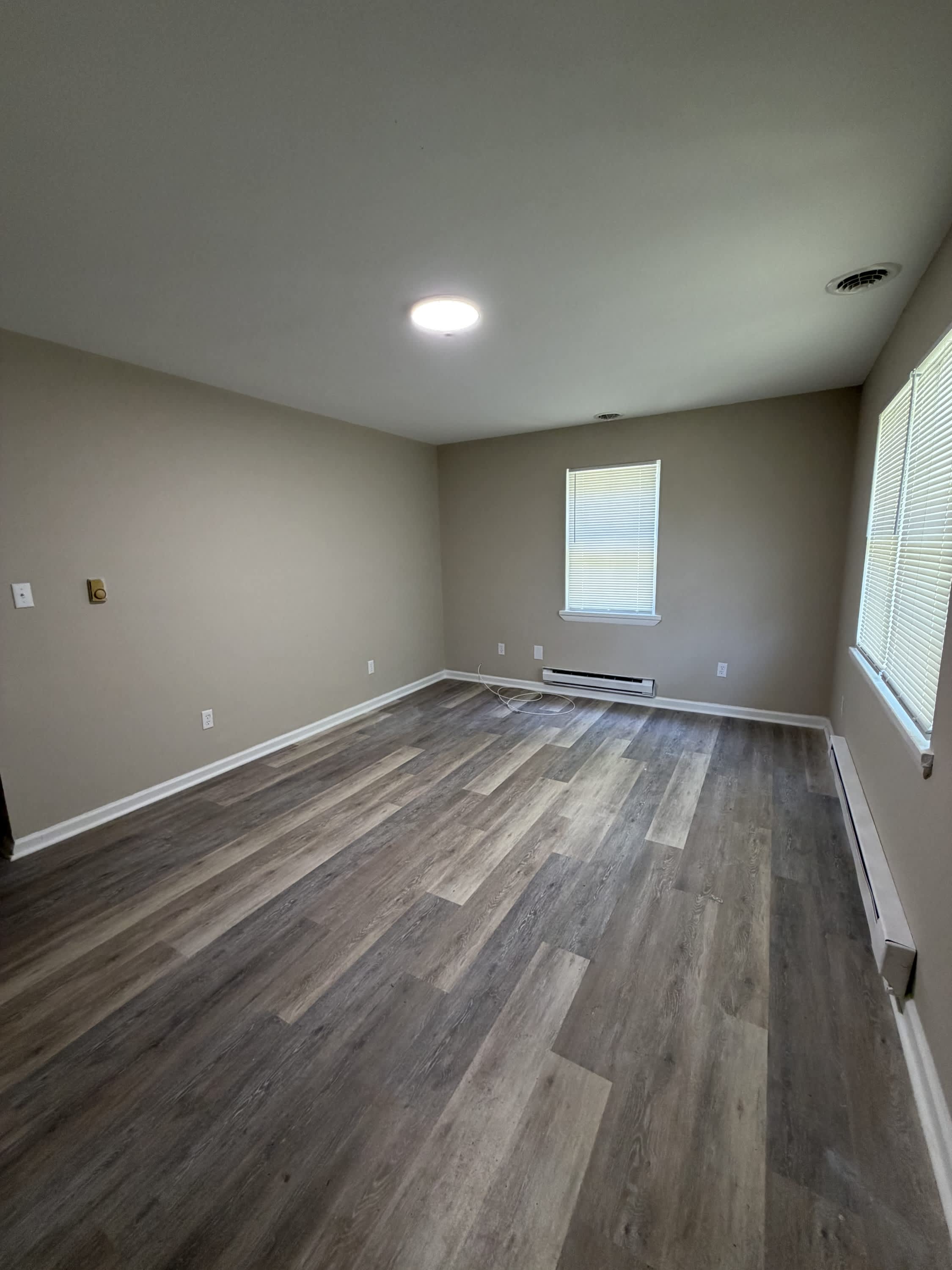 304 Elizabeth Street – photo 2