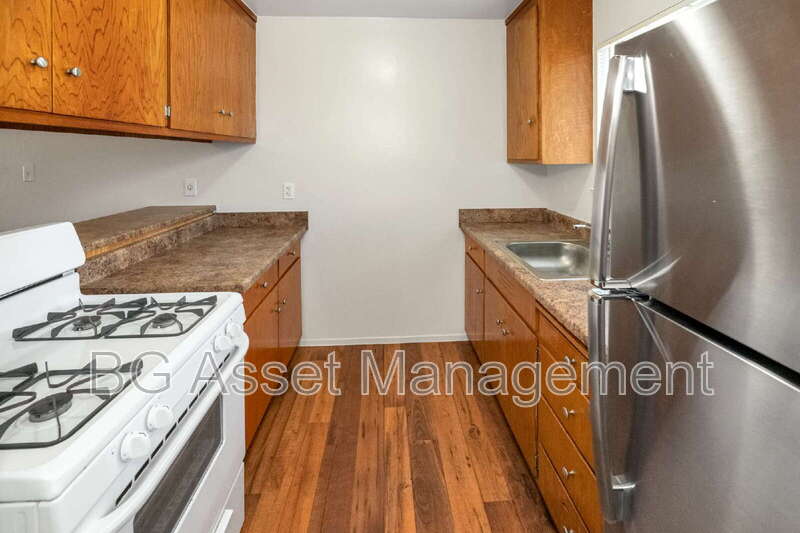 3600 Dimond Avenue – photo 4
