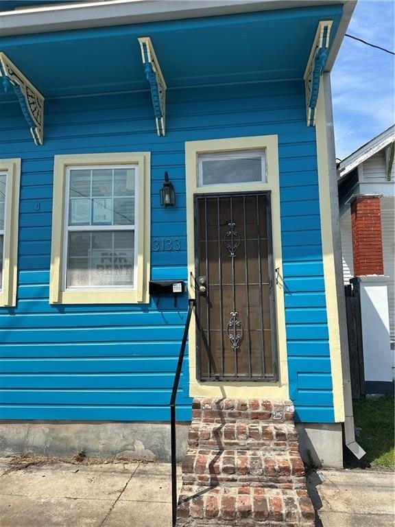 3133 N VILLERE Street – photo 2