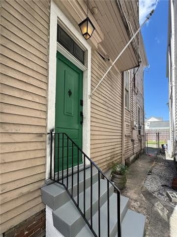 4425 LAUREL Street – photo 2