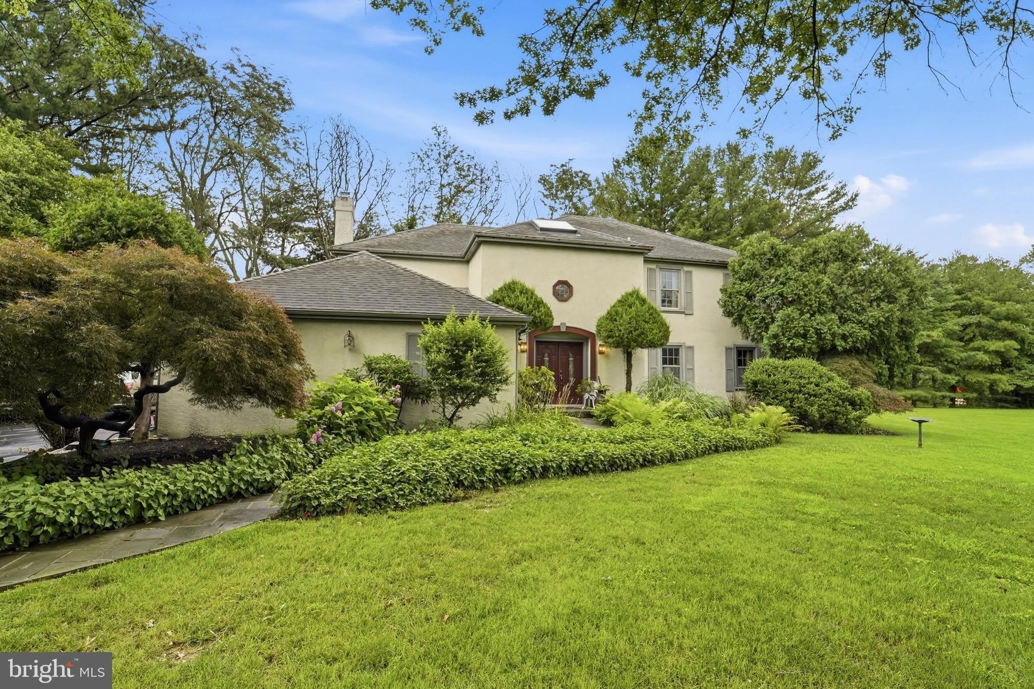 315 PHEASANT HILL Drive – photo 2