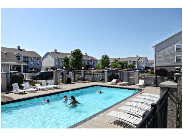Tall Grass Apartments – photo 2