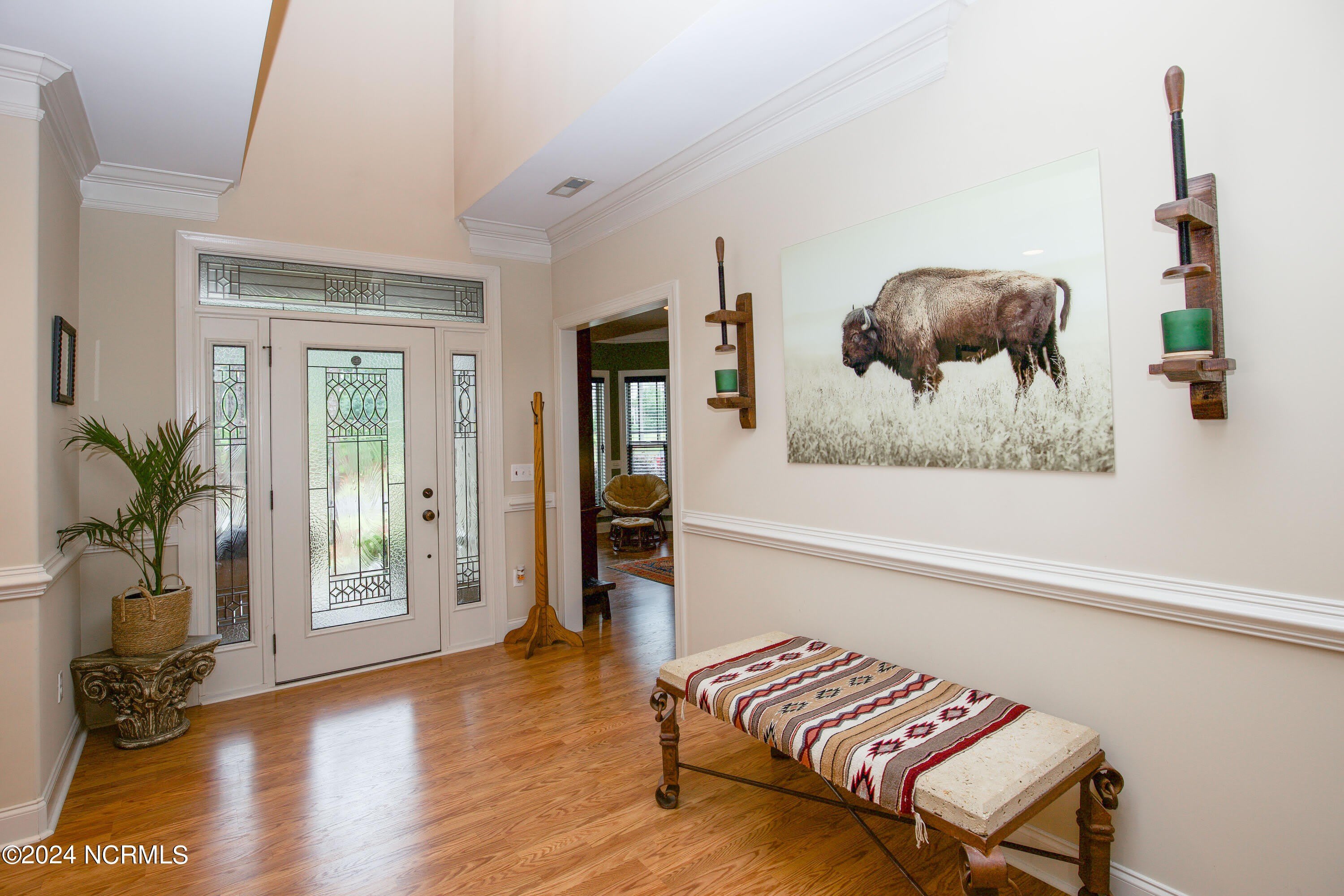 237 Rothbury Drive – photo 3