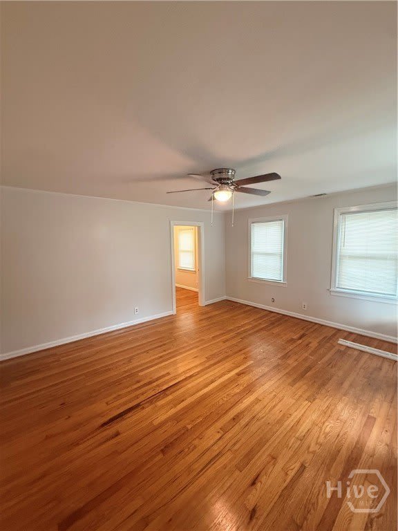 2117 E 58th Street – photo 2